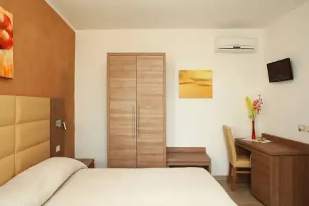Coralia Bed and Breakfast - 60