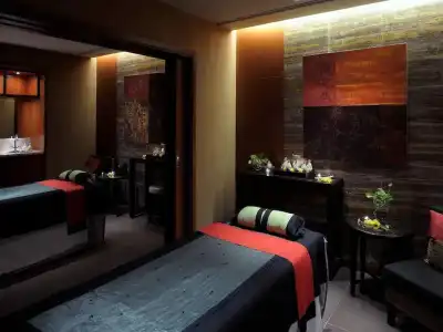 Address Montgomerie - 28