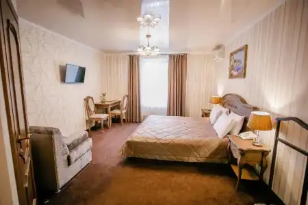 Aristocrat - 35