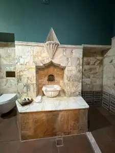 Serenus Cave Suites - 15