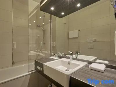 H+ Koeln-Huerth - 54