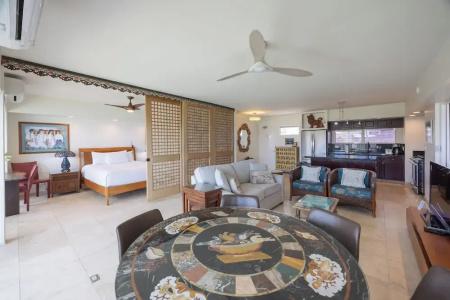 Waikiki Shore by OUTRIGGER - 163