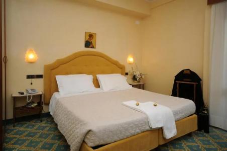 Grand Excelsior - 46