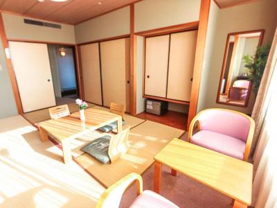 Livemax Resort Kaga Yamashiro - 1