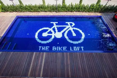 The Bike Loft Family Hostel - 16