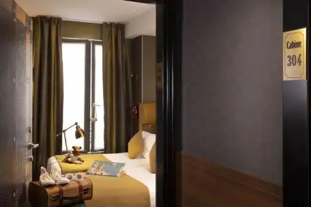 WHISTLER Paris - 71
