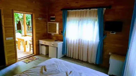 Simge Pension - 58