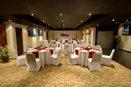 Svenska Design, Mumbai - 9