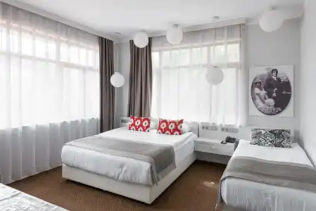 Delight Deluxe and Spa - 6