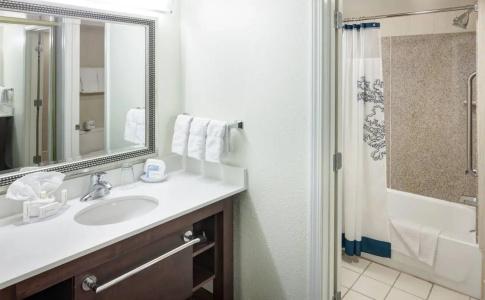 Residence Inn Kansas City Country Club Plaza - 5