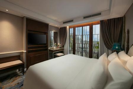 The Oriental Jade - 4