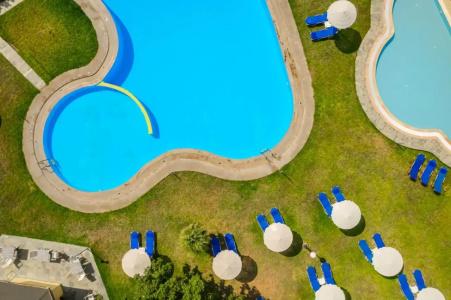 Century Resort - 23