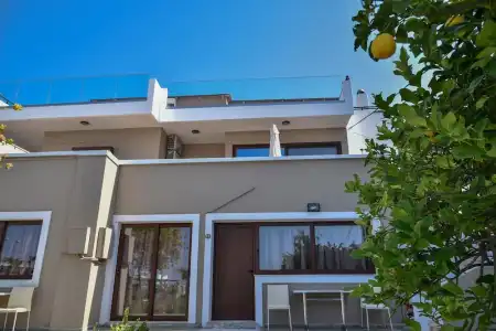 Iraklis Studios & Apartments - 222