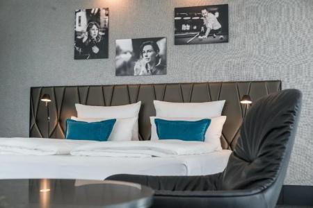 Motel One Berlin - Upper West - 2