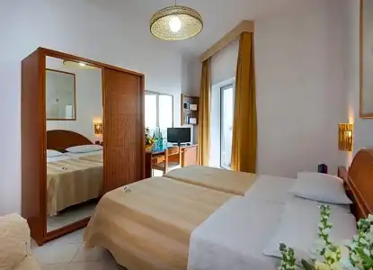 Ecoresort Le Sirenè - Carolis - 72