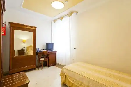 Mariano IV Palace - 33