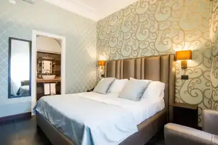 Via Veneto Suites - 24