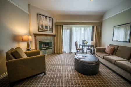Pine Ridge Inn - 19