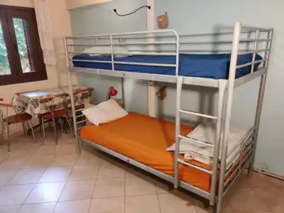 Arabas — Hostel - 17