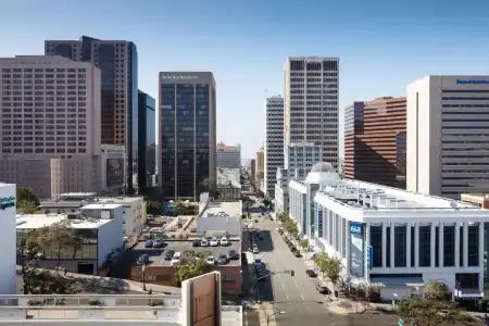 TownePlace Suites by Marriott San Diego Downtown - 11