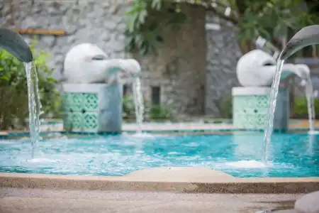 The Village Resort - 10