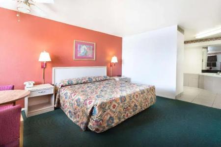 Superior Suites Phoenix Mesa - 18