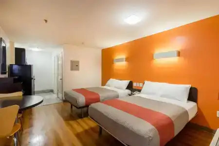 Motel 6 Greenville, SC - 58