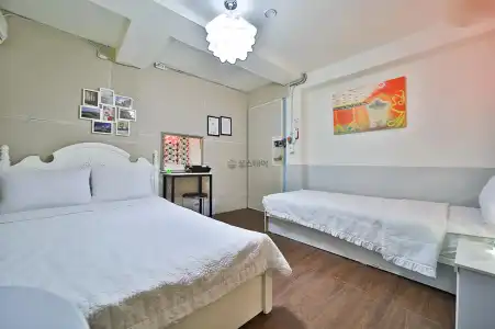 Hongdae Style Guesthouse - 33
