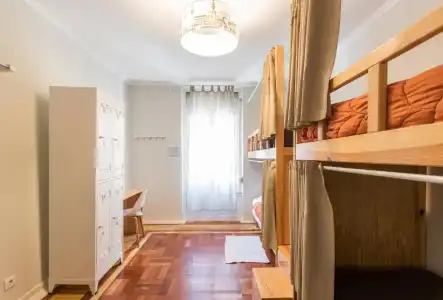 Lisboa Central Hostel - 16