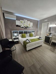 Albis Rooms Guest House - 54