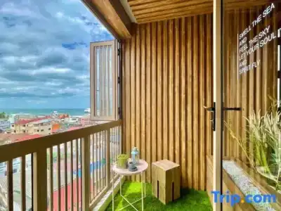 Hub Hua Hin 57 - 55