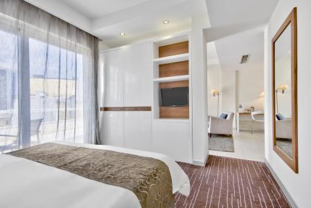 The George, Urban Boutique - 16