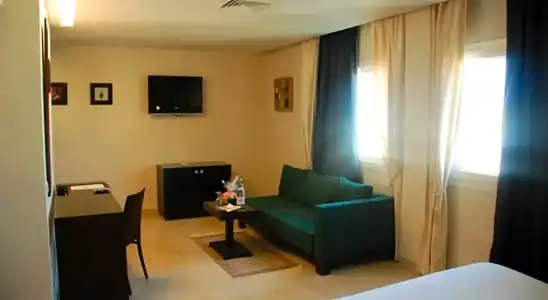 Ambassadeurs Hôtel - 63