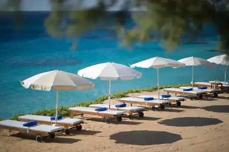 Grecian Sands - 32