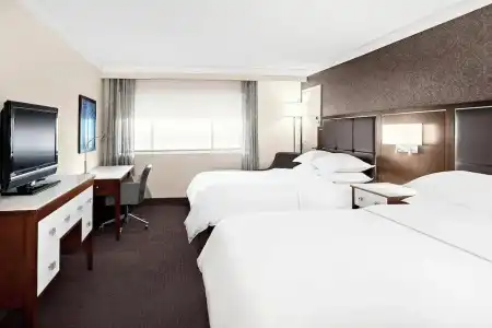 Sheraton Laval - 38