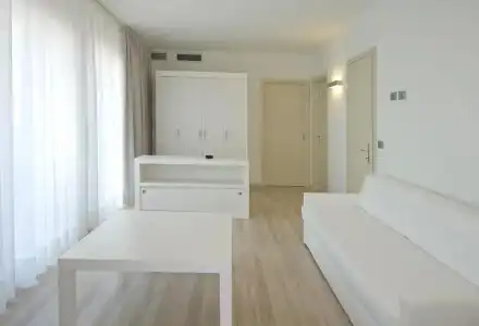 Vienna - 79