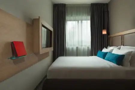 The Stay - 8