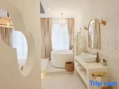 Tranquil Shores Holiday Apartments - 135