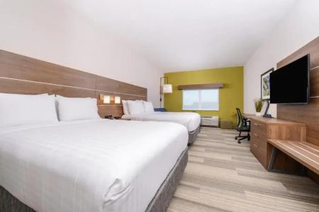 Holiday Inn Express & Suites St. Petersburg - Madeira Beach by IHG - 31