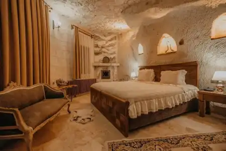 Serenus Cave Suites - 39