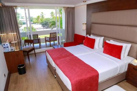 Pegasus Reef - A Beach Resort in Colombo - 63