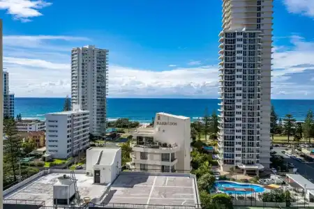 Aria Apartments - 520