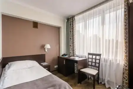 Universitetskaya - 20