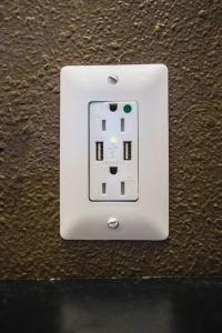 Anaheim Discovery Inn and Suites - 59