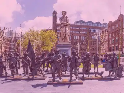 Rembrandt Square - 16