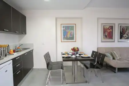 Anemi & Suites - 38