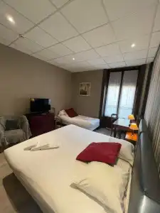 Authentic by Balladins, Hôtel le Carré d'Aix - 10
