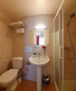 Hôtel Louvia - 9