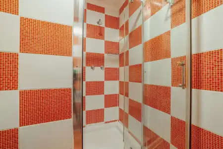 DownTown Guest House - 124