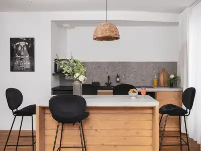 Maisons du Monde & Suites Nantes - 60